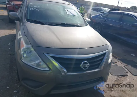 2016 Nissan Versa 1.6 S/1.6 S+/1.6 Sl/1.6 Sv z USA, uszkodzony, nr VIN 3N1CN7AP3GL818986